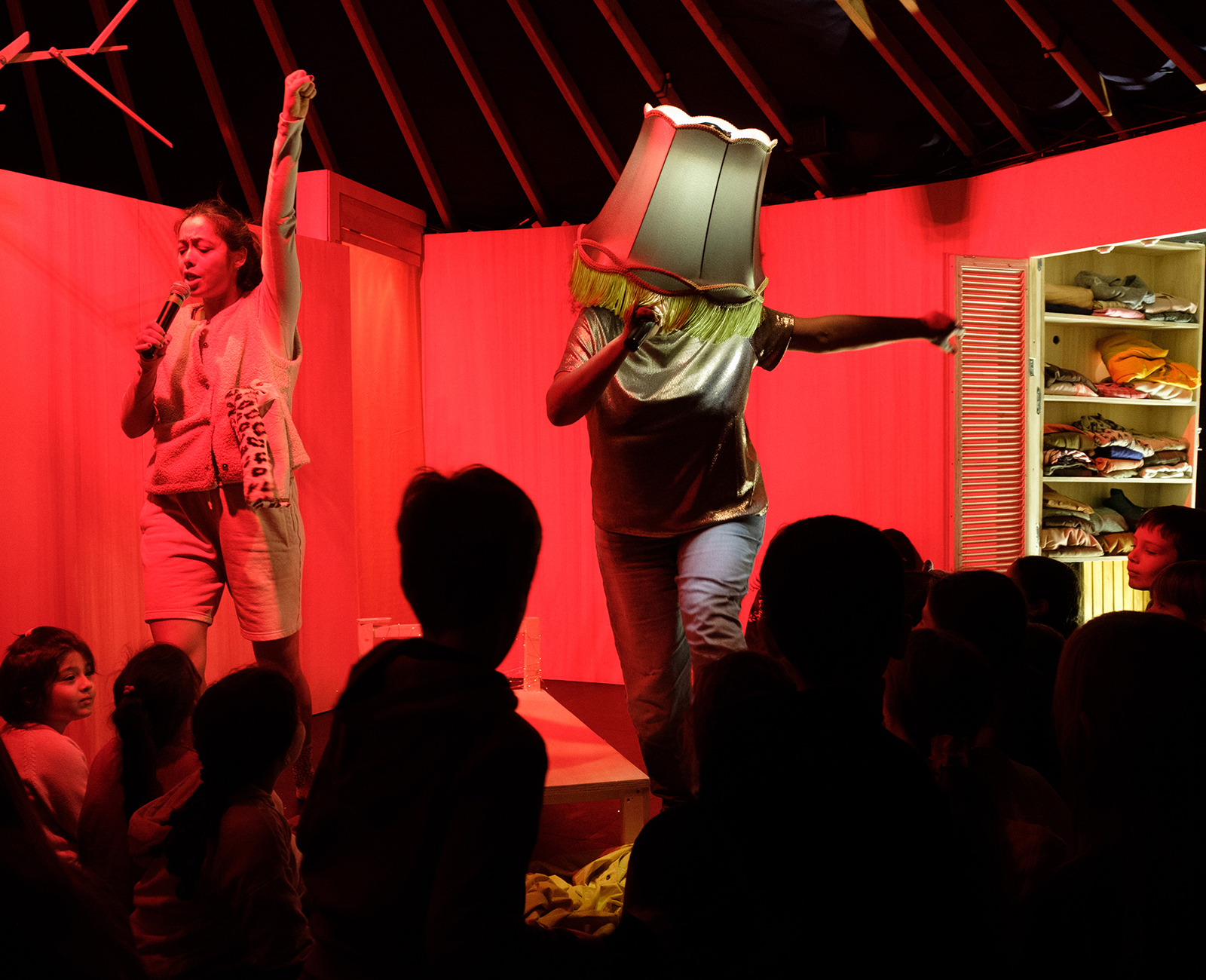 ateliers, lectures autour de "L’Inouïe Nuit de Moune"